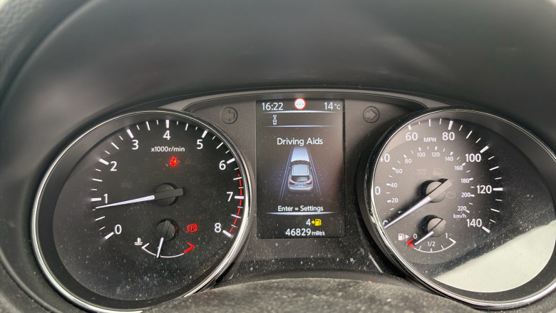 Nissan Qashqai 1.2 DiG-T N-Connecta 5dr Petrol Hatchback